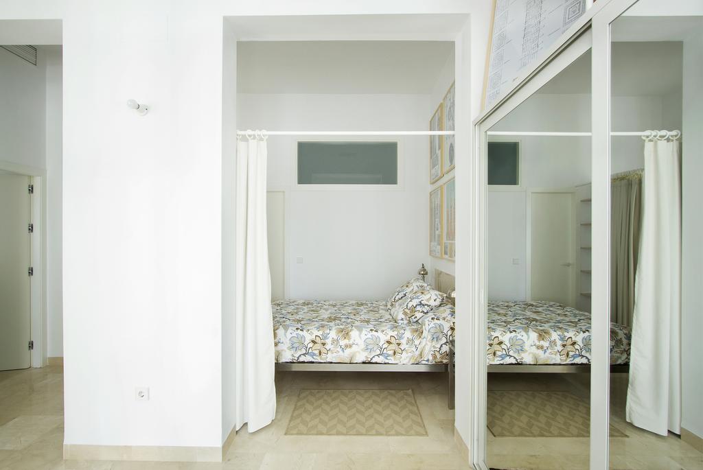 Apartamentos Alemanes Gradas Luxury Séville Chambre photo